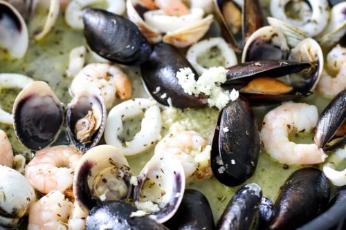 Cream Sauce Seafood Pasta, creamy white wine sauce - That Spicy Chick