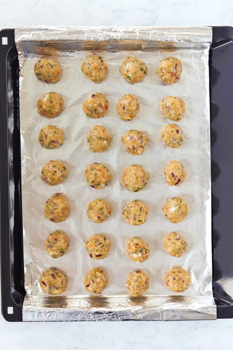 Baked Spicy Chicken Meatballs That Spicy Chick