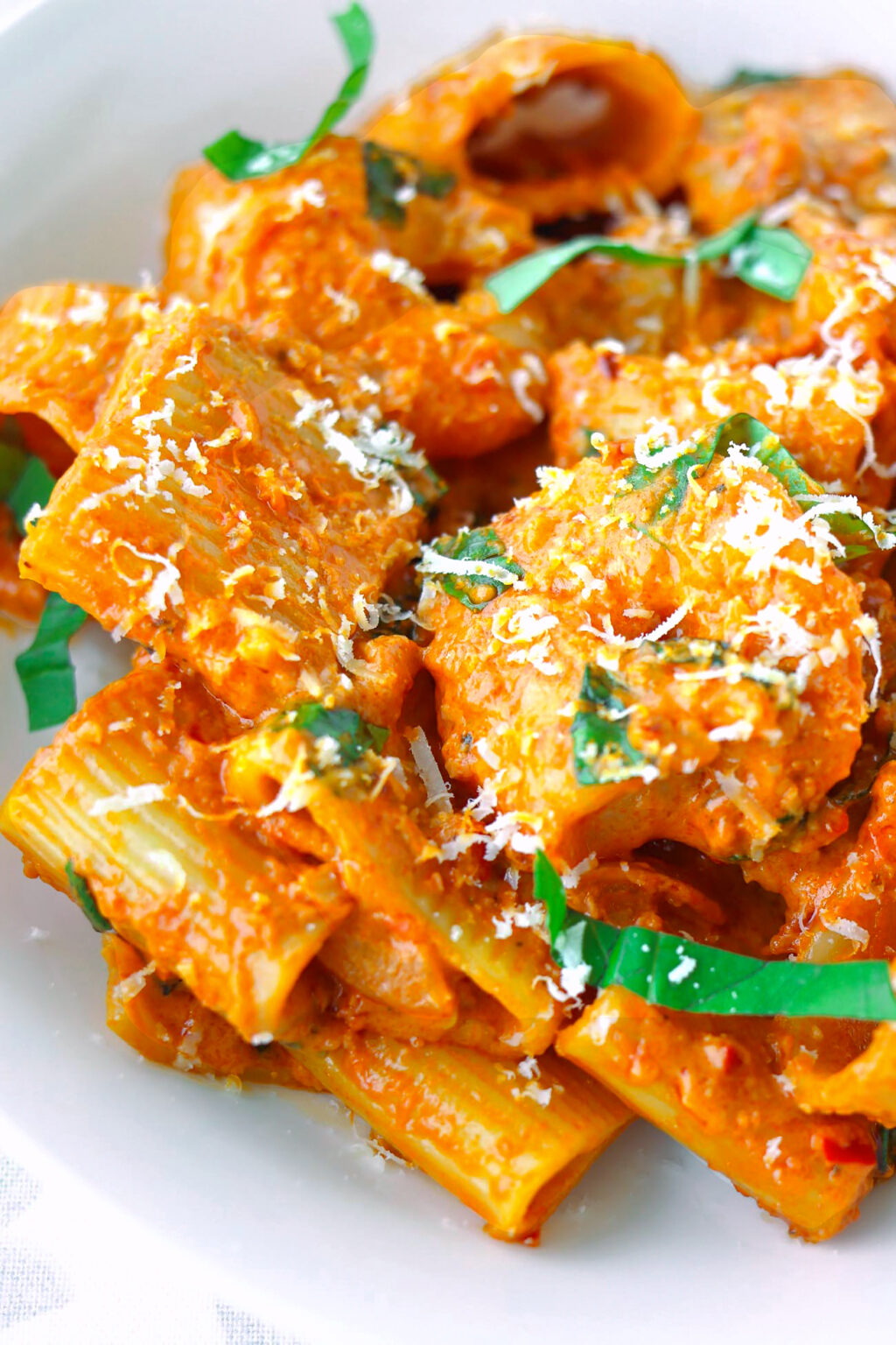 Spicy Vodka Pasta (with Juicy Jumbo Prawns!) That Spicy Chick