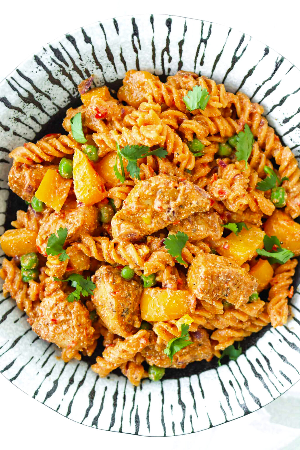Creamy Peri Peri Chicken Pasta (High Protein!) That Spicy Chick